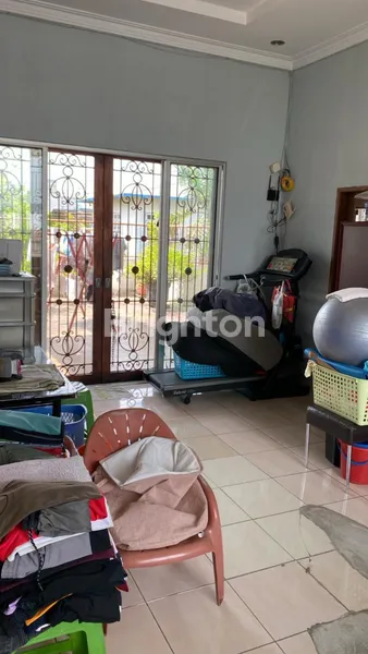 image RUMAH VILLA (3)