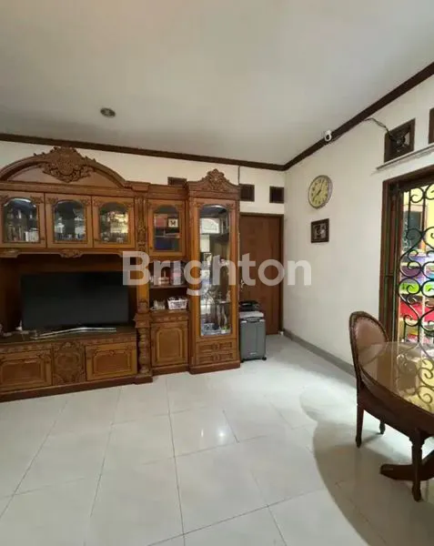 image RUMAH MEGAH SIAP HUNI DI BEDUNGAN HILIR (6)