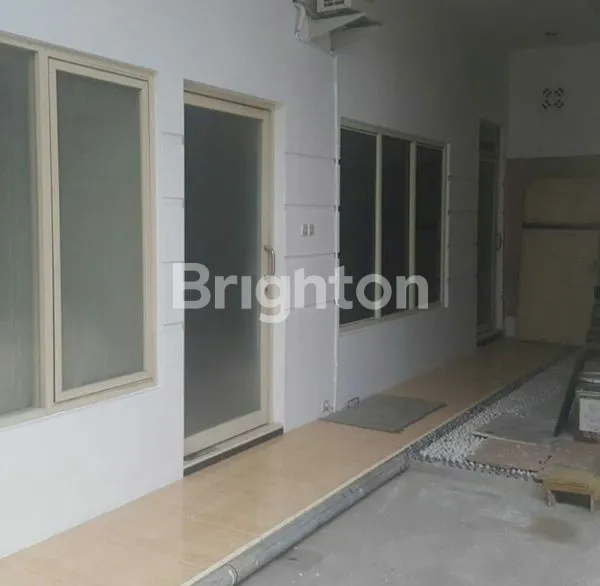 image RUMAH USAHA 2 LANTAI BISA BUAT PABRIK KECIL/HOME INDUSTRY JALAN BESAR TRUK BISA MASUK STRATEGIS DEKAT SURAMADU KENJERAN PELABUHAN TANJUNG PERAK MERR (4)