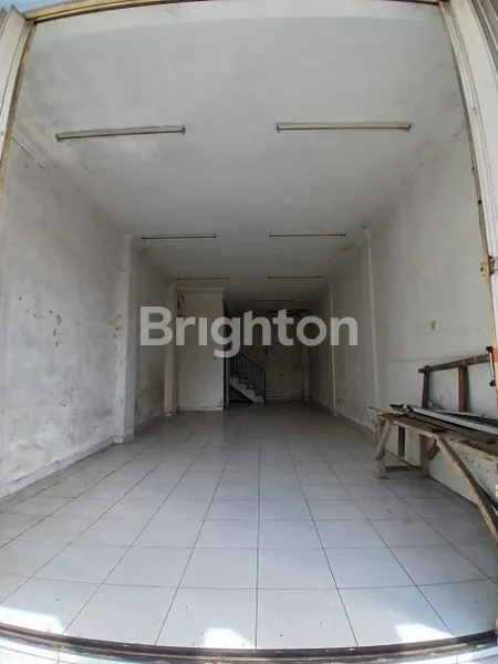 image RUKO 2 LANTAI DI LOKASI STRATEGIS – JL. IR. SOEKARNO, KEDIRI, TABANANP (4)