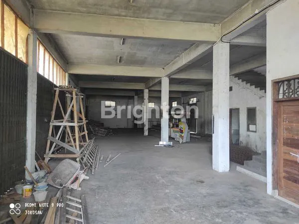 image GUDANG 3 LANTAI LOKASI STRATEGIS PINGGIR JALAN RAYA WATES. (3)