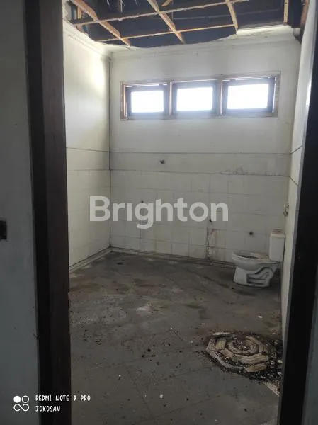 image GUDANG 3 LANTAI LOKASI STRATEGIS PINGGIR JALAN RAYA WATES. (6)