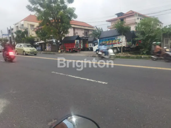 image STRATEGIS!!! TANAH 3 ARE DI JALAN CARGO UBUNG DENPASAR, JALUR KOMERSIAL. (3)
