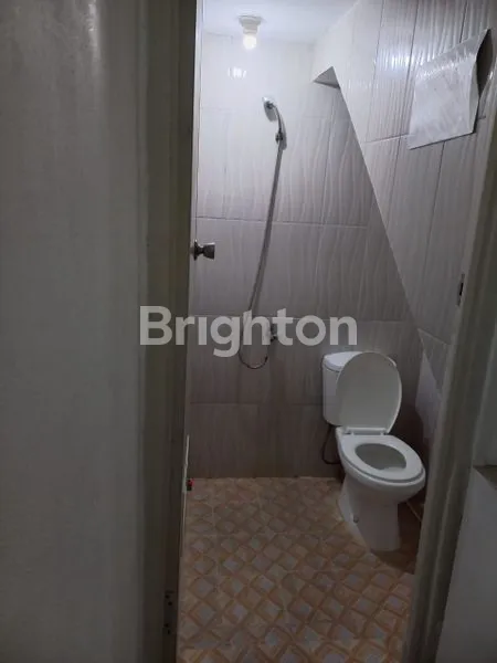 image RUMAH GANDENG 2 LANTAI DI KRAMAT JATI-JAKARTA TIMUR (8)