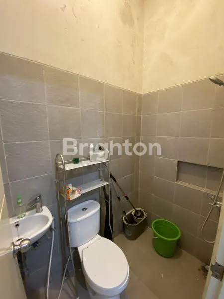 image RUMAH HOOK MEWAH 2 LANTAI DEKAT KAMPUS BINUS MALANG (4)