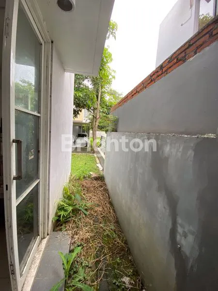 image RUMAH HOOK MEWAH 2 LANTAI DEKAT KAMPUS BINUS MALANG (8)