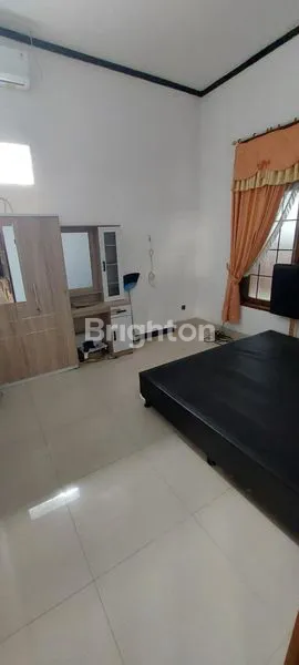image RUMAH SEWA SEMI-FURNISHED LOKASI STRATEGIS DI GATOT SUBROTO, DENPASAR (6)