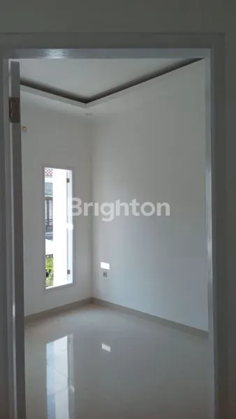 image HUNIAN ESTETIS 2 LANTAI DI DALAM CLUSTER JAGAKARSA (5)