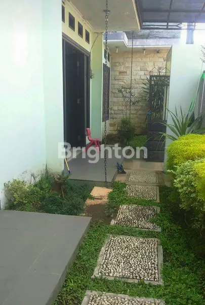 image RUMAH 2 LANTAI, 5 KAMAR TIDUR, SEMI FURNISHED, DI LOKASI STRATEGIS DEKAT JALAN SOEKARNO HATTA, UNIVERSITAS BRAWIJAYA, MALANG KOTA, JAWA TIMUR (5)