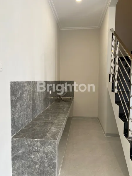 image READY UNIT RUMAH MINIMALIS MODERN NGINDEN INTAN TIMUR - UNIT C (5)