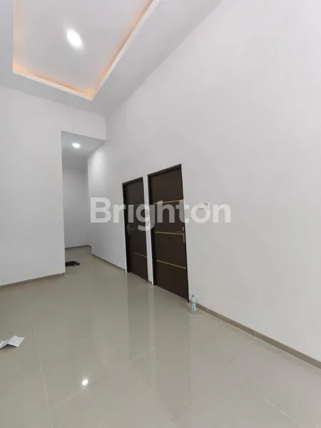 image RUMAH BARU CANTIK SIAP HUNI DI JALAN A.W. SYAHRANIE, SAMARINDA (2)