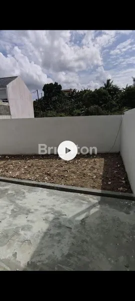 image RUMAH BARU CANTIK SIAP HUNI DI JALAN A.W. SYAHRANIE, SAMARINDA (7)
