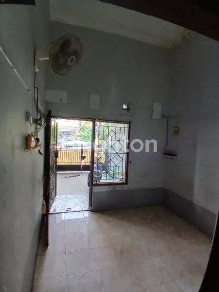 image DIJUAL RUMAH PINGGIR JLN KLIPANG SANGAT STATEGIS BISA UNTUK USAHA (3)