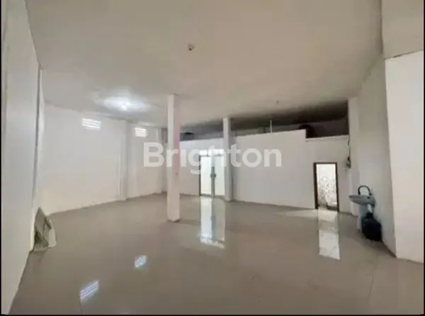 GUDANG LUAS 150M2 TEPI JALAN RAYA PERJUANGAN BEKASI, HARGA SEWA TERJANGKAU!