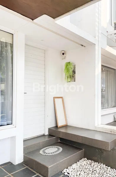 image CLUSTER INSPIRAHAUS @ TABEBUYA BSD, TURUN HARGA, JUAL CEPAT, FULL FURNISHED!! (2)