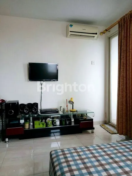 image HOT DEAL! STUDIO MARGONDA RESIDENCE DEPOK FULL FURNISHED – HADAP POOL ,DEKAT UI & STASIUN (4)