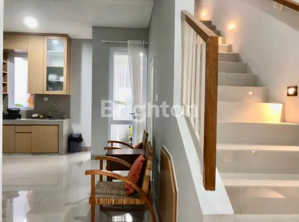 image DISEWAKAN *RUMAH SEMI-FURNISED, STRATEGIS, ONE GATE CLUSTER. KIWI RESIDENCE ,  GRAHA RAYA BINTARO (2)