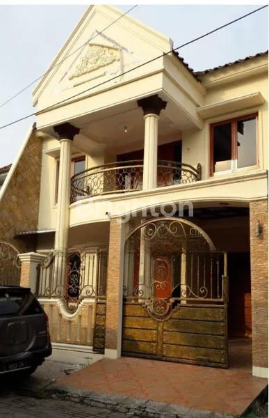 image RUMAH 2 LANTAI SEKAWAN REGENCI BCF SIDOARJO (1)