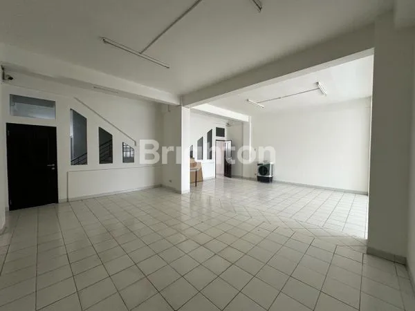 image RUKO 4 LANTAI STRATEGIS DI RAYA JOGLO - LB 600M2 SIAP PAKAI (3)