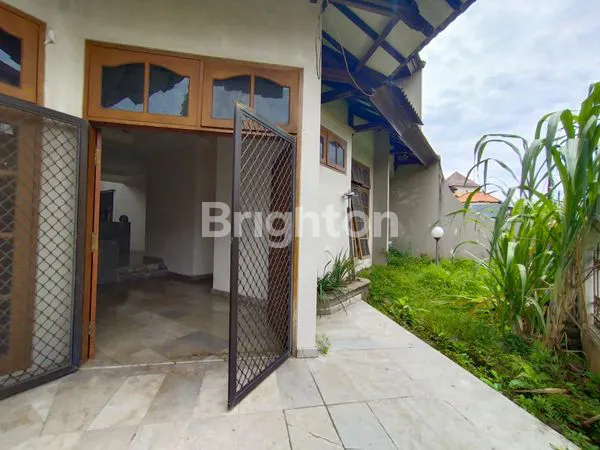 image DIJUAL RUMAH 400M2 DIGATSU TENGAH  (3)