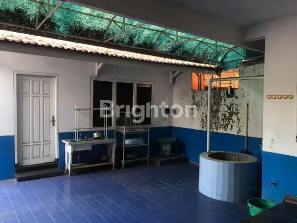 image RUMAH SIDOARJO DI JALAN PANGLIMA HIDAYAT, DEKAT FASILITAS KOTA SIDOARJO (6)