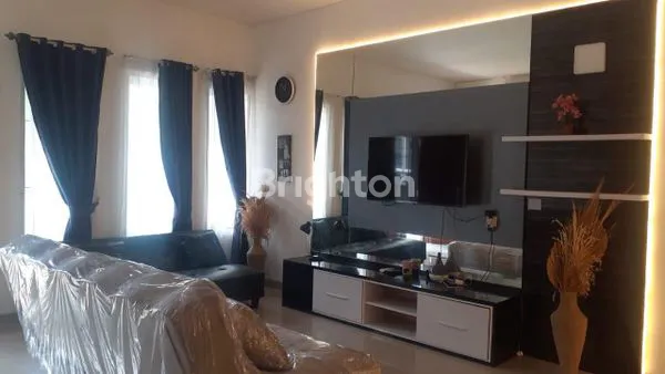 image RUMAH 2 LANTAI FULL FURNISHED DI JIMBARAN JL TAMAN AMBENGAN - BADUNG (1)