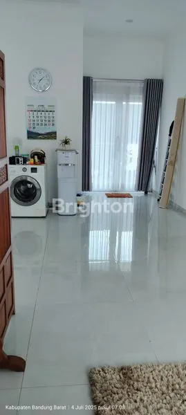 image RUMAH VILLA MEWAH SEMI-FURNISHED DI KOMPLEK BARIAN HILLS CISARUA (2)