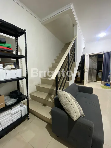 image RUMAH 2 LANTAI DI CLUSTER METRO MARINA, ANCOL JAKARTA UTARA. LEBAR 6 METER (2)