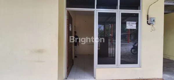 image RUMAH STRATEGIS DI JL. WATES PERENG KEMBANG, SLEMAN - HARGA TERJANGKAU (2)