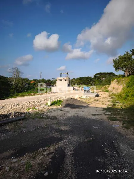 image THE ONLY ONE LUXURY LIVING GOLF VILLA DI ULUWATU PECATU (6)