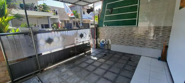 image RUMAH MEWAH 3 KT DI TENGGILIS MEJOYO SURABAYA, HARGA TERJANGKAU 2,25 M (2)