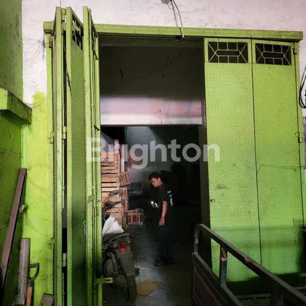 image GUDANG BENTUK \"L\" DI TERONG (3)