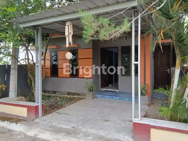 RUMAH DIJUAL LOKASI PINGGIR JALAN