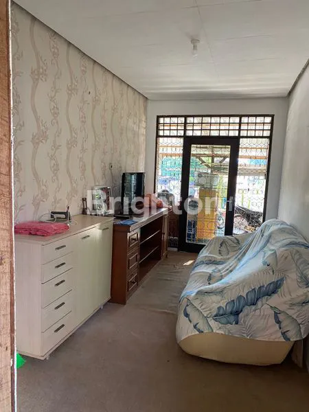 image RUMAH UNTUK KELUARGA BESAR DI DAERAH STRATEGIS (2)