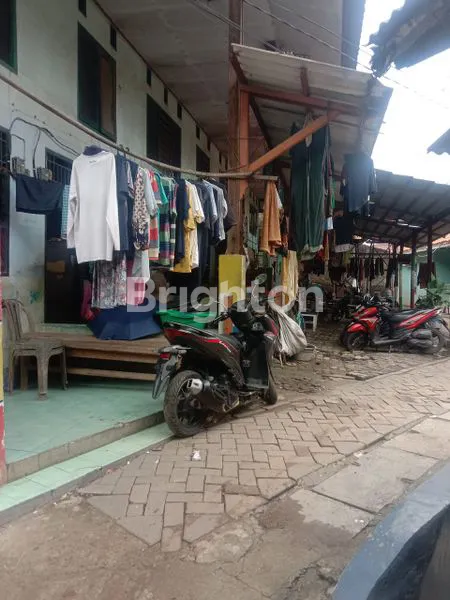 image RUMAH KOS STRATEGIS DI PERTIGAAN GONDRONG, TANGERANG SELATAN HARGA TERJANGKAU! (3)