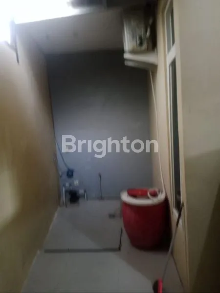 image RUMAH FULL FURNISHED 2 KT DI JOSENAN MADIUN, HARGA 30 JUTA/TAHUN (7)