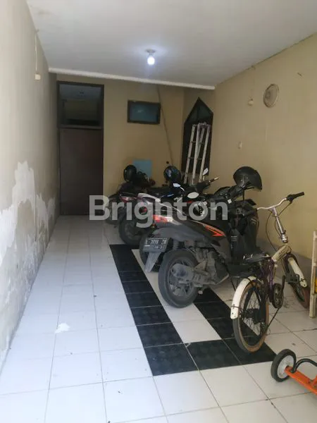 image RUMAH 2 LANTAI DI PAKIS TIRTOSARI SURABAYA (8)