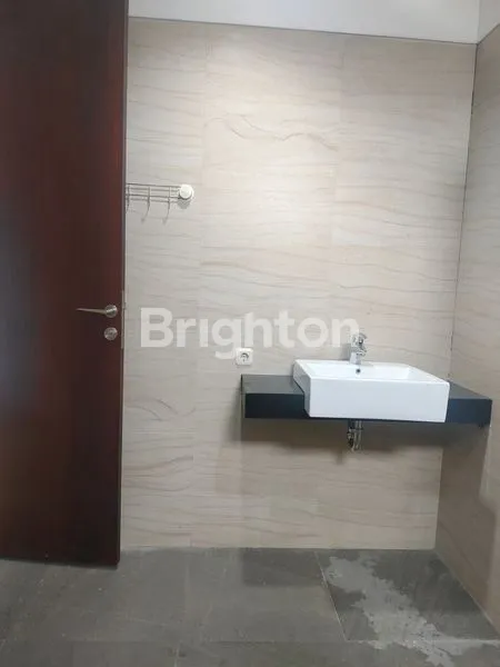 image PREMIUM SOHO 4,5 LANTAI DI KEMANG - JUAL 7.5M/SEWANYA 450JT (8)