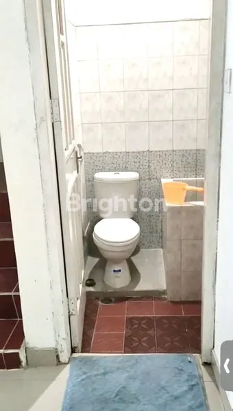 image RUKO PINGGIR JALAN (6)