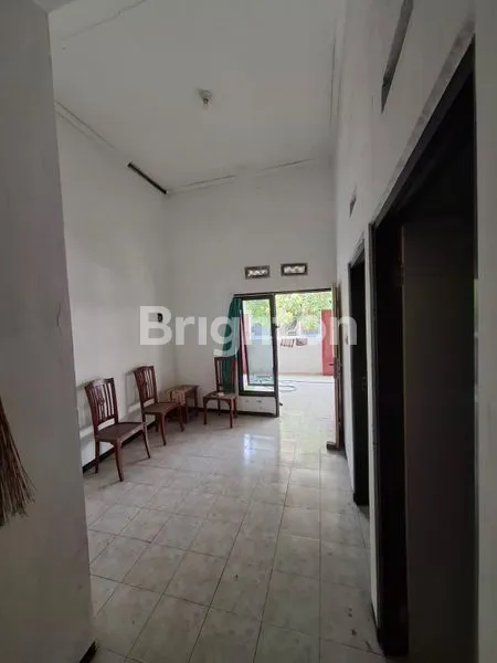 image RUMAH JEJER 2 UNIT JADI SATU DI TAMAN ASRI (4)