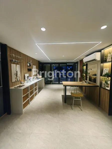 image RUMAH TERBARU DAN VIRAL 3 LANTAI DI LEGOK (7)