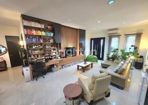 image RUMAH LUKS DAN ASRI DI KEMANGGISAN - JAKARTA BARAT (2)