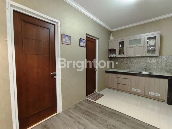 image RUMAH 2 LANTAI DI DELATINOS BSD TANGERANG  (4)