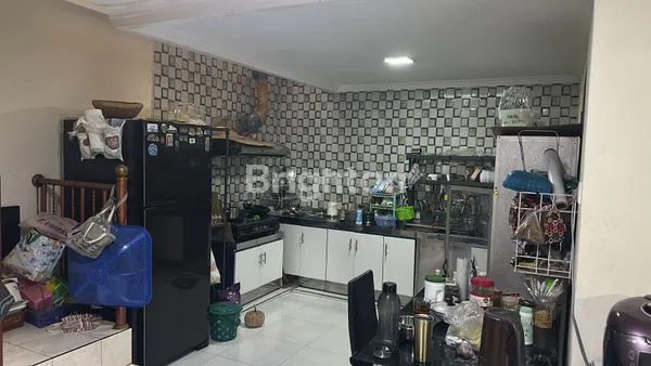 image RUMAH PADEMANGAN UK 10X15 ROW 1 MOBIL 2KT 1KM 1.5LT JAKARTA UTARA (8)