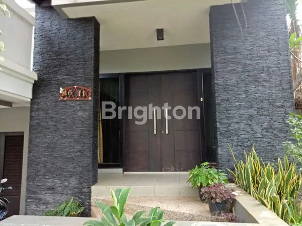 image RUMAH MEWAH FULL FURNISH SIAP HUNI DI RAFFLES HILS CIBUBUR (2)