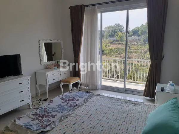 RUMAH FULL FURNISHED SIAP HUNI DAGO ATAS VIEW BAGUS 605 METER DEKAT AREA VILLA ONE GATE SISTEM