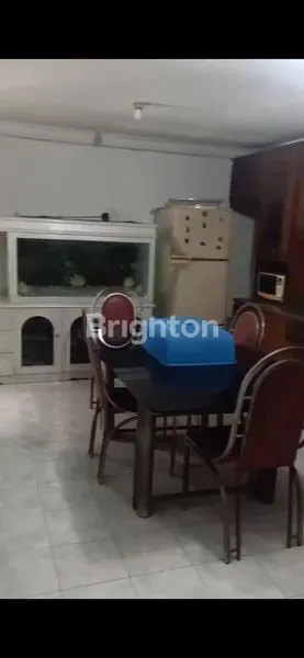 image RUMAH MEWAH TERAWAT MANYAR TIRTOYOSO (4)