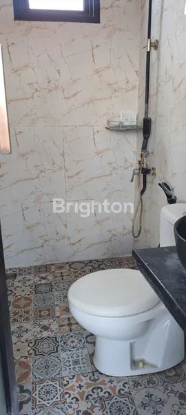 image RUKO 3 LANTAI DI PUSAT KERAMAIAN DAN KOMPLEK PERUMAHAN,SANGAT COCOK UNTUK BUKA USAHA,PERKANTORAN DAN TEMPAT TINGGAL. (7)