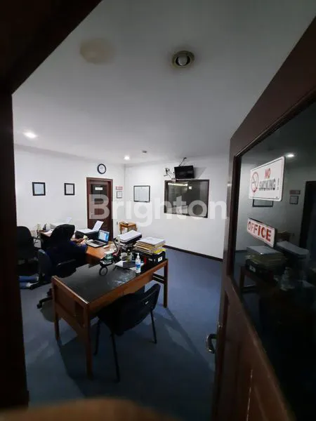 image WORKSHOP, GUDANG & BANGUNAN KANTOR DALAM KOTA (7)