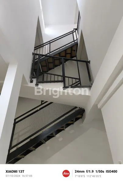 image RUMAH BANGUNAN BARU DI SEMOLOWARU SELATAN DEKAT UNTAG (5)